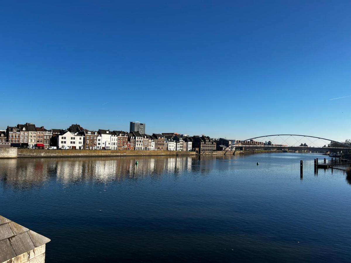 Apartment Hoeve Aan De Rand Maastricht Met Natuurzwembad Berg en Terblijt